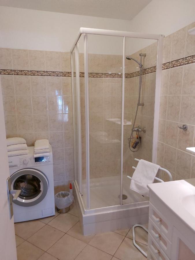 Bleu Azur Appartement 3 Etoiles Hyères Exteriör bild
